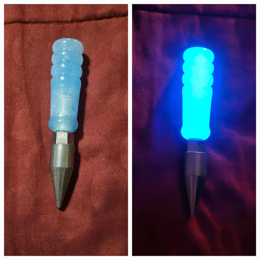 Light Blue 4.5 inch with tip. Glow in the Dark. Pre-Turned. Pictured Tip is for reference only