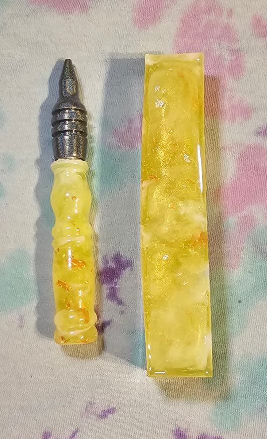 Pen Pictured is for reference only Yellow Flake
