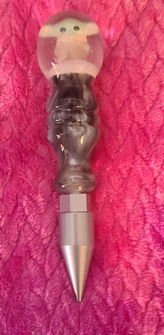 Themed Pen